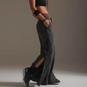 Free People Movement Nova Trousers Size L Gray Wide Leg Zip Side NWT